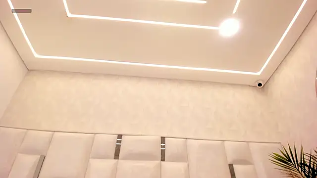 Nylaharris online show from March 15, 8:38 pm