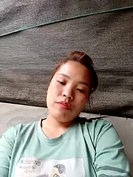 Legendary-12nice online show from March 3, 7:48 am