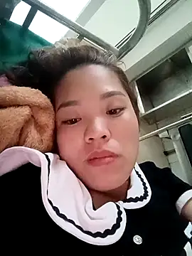 Legendary-12nice online show from March 5, 11:32 pm