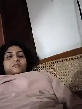 sexysilmy online show from April 3, 5:30 pm