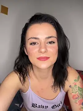 alwayshornyvivi online show from March 29, 7:59 pm