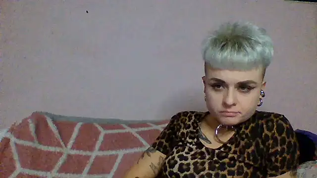 AlisaDear257 online show from February 15, 7:13 pm