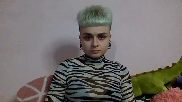 AlisaDear257 online show from March 20, 3:57 pm