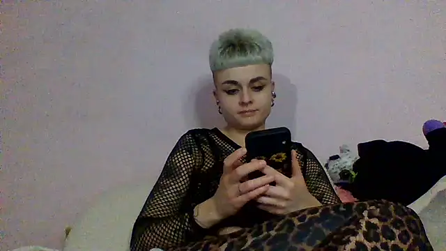 AlisaDear257 online show from April 3, 7:53 pm