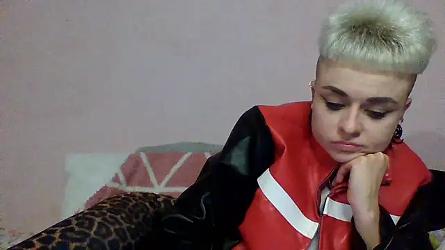 AlisaDear257 online show from February 21, 7:49 pm