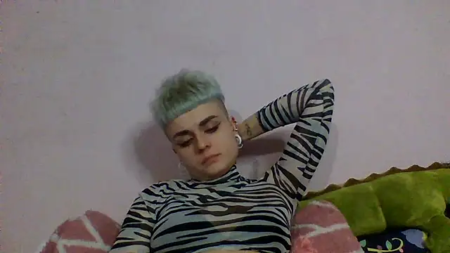 AlisaDear257 online show from March 17, 10:13 pm