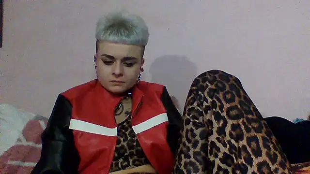 AlisaDear257 online show from February 26, 8:42 pm