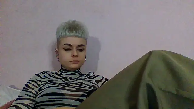 AlisaDear257 online show from March 11, 5:40 pm