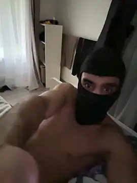 Snapshot of reubeu2pnm chatting on February 10, 8:57 am reubeu2pnm online show from February 10, 8:57 am