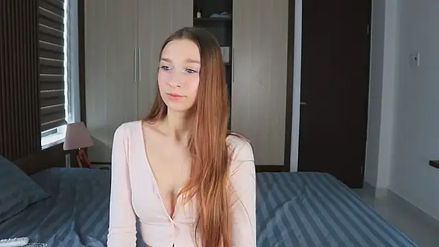 Snapshot of Your_Alisaa chatting on May 10, 2:26 am Your Alisaa online show from May 10, 2:26 am