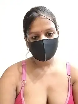 Snapshot of ankita077 chatting on June 28, 12:39 am ankita077 online show from June 28, 12:39 am