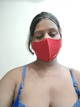 Snapshot of ankita077 chatting on July 7, 1:14 pm ankita077 online show from July 7, 1:14 pm