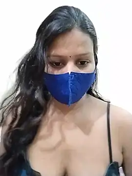 ankita077 online show from April 18, 11:05 pm