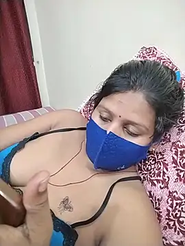 Snapshot of ankita077 chatting on June 9, 12:39 pm ankita077 online show from June 9, 12:39 pm