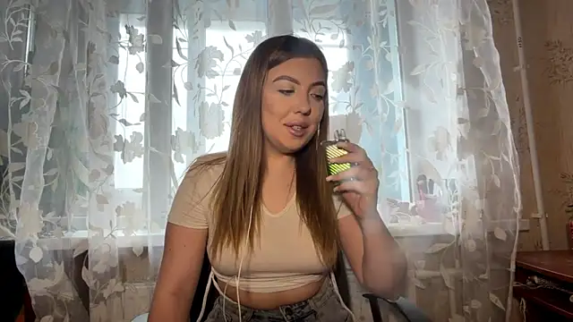 Snapshot of LeahSablea chatting on February 24, 12:06 pm LeahSablea online show from February 24, 12:06 pm