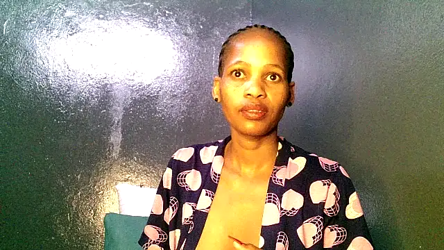 Mabelle Eveline online show from March 3, 8:10 am