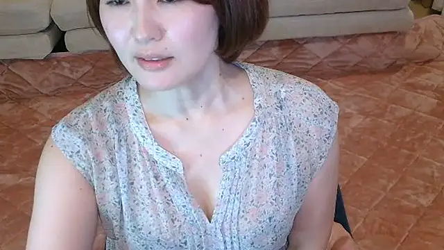 AI channnnn online show from March 1, 7:41 am