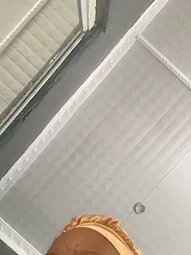 Snapshot of vee_26 chatting on February 10, 12:48 pm vee 26 online show from February 10, 12:48 pm