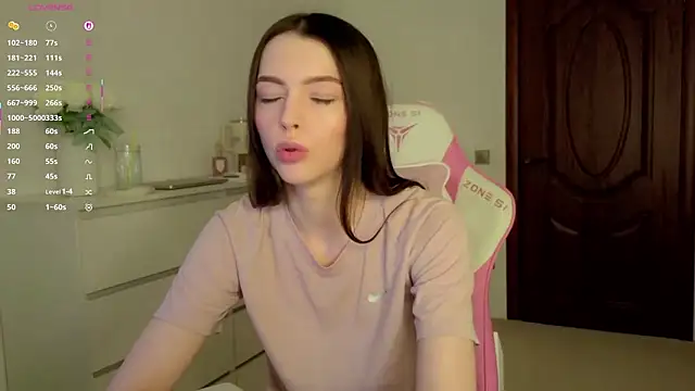 LizaRise online show from February 11, 12:05 pm