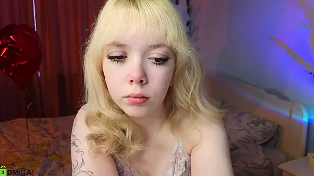 Rochelle kitty online show from March 24, 1:22 pm