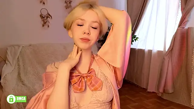 Rochelle kitty online show from April 26, 2:47 pm