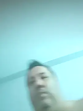 ilktmartk online show from April 12, 3:04 pm