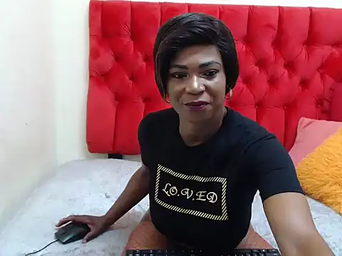 SpicyMatureLiz online show from February 11, 9:42 am