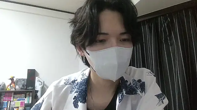 raitokun5555 online show from May 3, 7:13 am