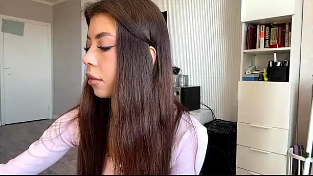 You Club Winx online show from April 2, 7:37 am