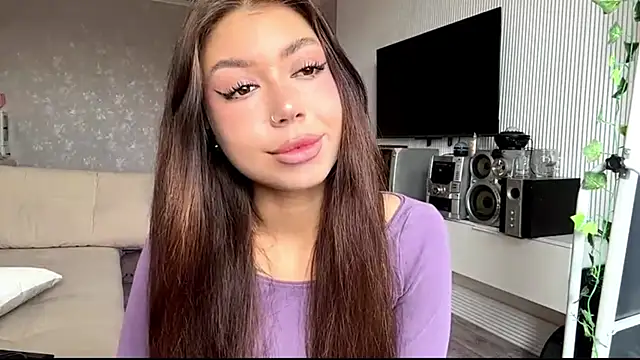 You Club Winx online show from April 5, 7:15 am