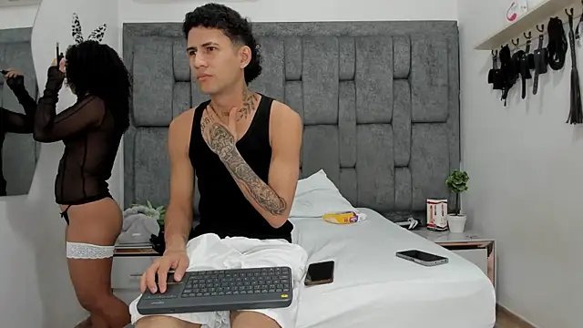 NaughtyVibes OS online show from April 14, 2:16 am