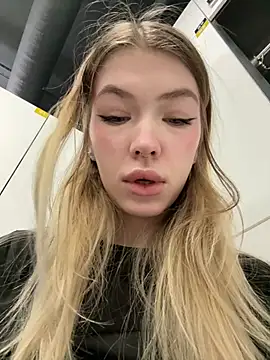 Mia Star69 online show from February 13, 3:01 pm