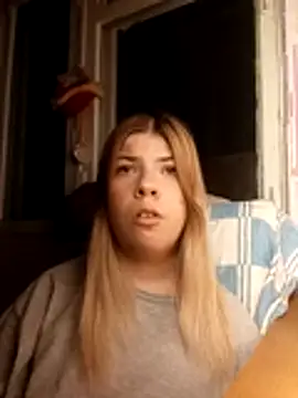 Snapshot of EvaTallor chatting on February 22, 8:54 pm EvaTallor online show from February 22, 8:54 pm