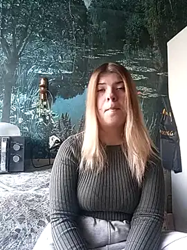 EvaTallor online show from March 23, 2:28 pm