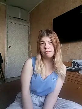 EvaTallor online show from March 19, 12:49 pm