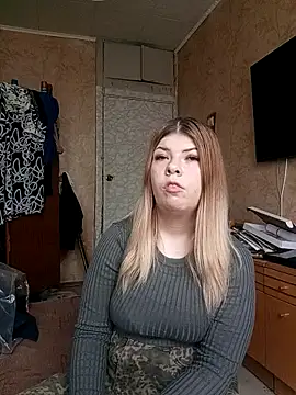 EvaTallor online show from March 28, 11:22 am