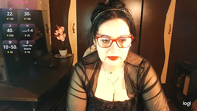 exiMIlf online show from March 11, 4:45 pm