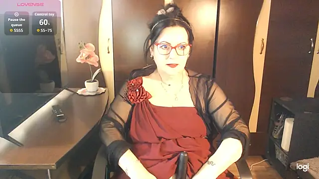 exiMIlf online show from April 14, 12:32 pm