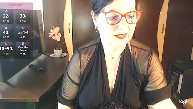 Snapshot of exiMIlf chatting on May 26, 12:14 pm exiMIlf online show from May 26, 12:14 pm