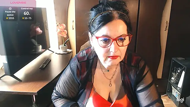 exiMIlf online show from March 3, 11:39 am