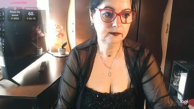 exiMIlf online show from March 9, 1:03 pm