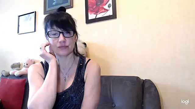 Snapshot of Vlastelina chatting on March 1, 6:13 am Vlastelina online show from March 1, 6:13 am