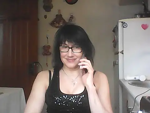 Snapshot of Vlastelina chatting on February 24, 11:33 am Vlastelina online show from February 24, 11:33 am