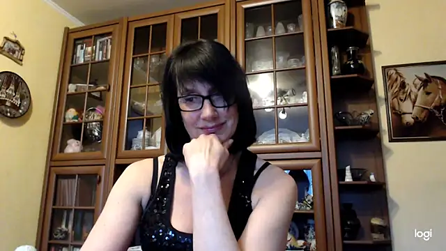 Vlastelina online show from March 10, 2:32 pm