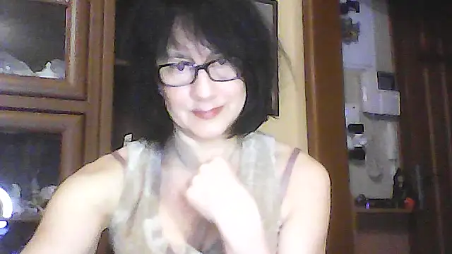 Snapshot of Vlastelina chatting on February 19, 6:49 pm Vlastelina online show from February 19, 6:49 pm