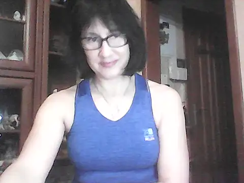 Snapshot of Vlastelina chatting on February 16, 6:23 am Vlastelina online show from February 16, 6:23 am