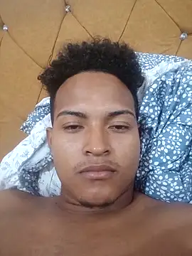 Noahlang 01 online show from February 16, 1:43 pm