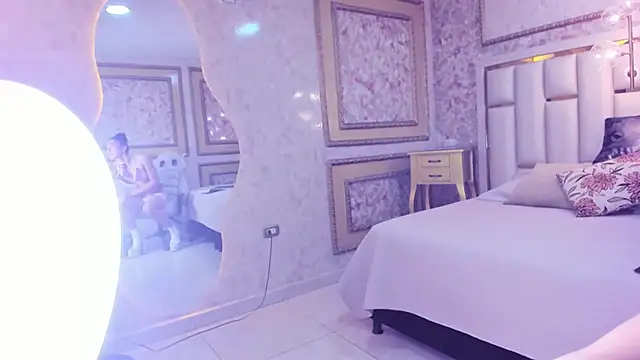 Veronica hottie online show from March 25, 9:24 pm