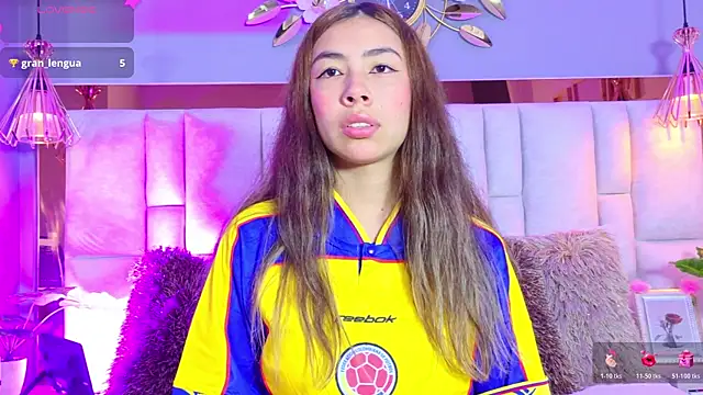 ValeryGomezz online show from June 27, 2:56 pm