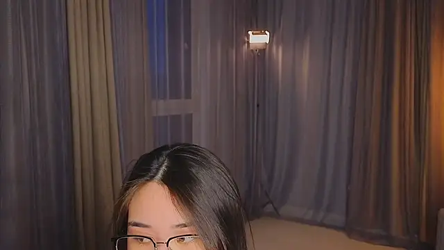 RegeniaPervis online show from February 23, 1:44 pm